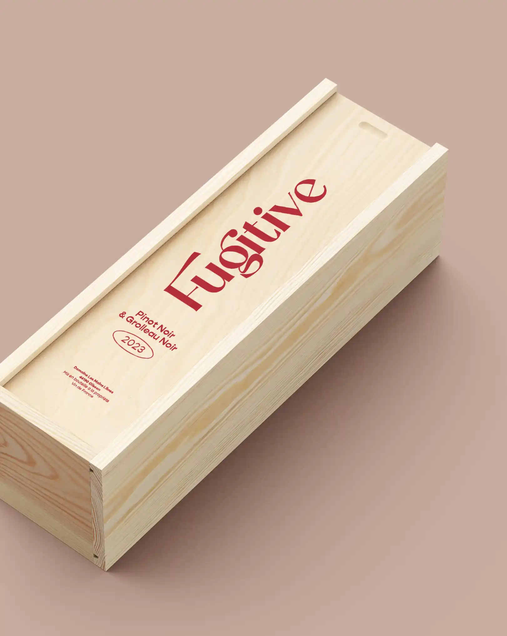 photo packaging fugitive